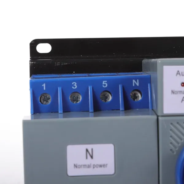 CNCEST Professional Automatic Generator Transfer Switch Dual Power 4P 50Hz/60Hz  AC110V/AC240V Changeover Switch